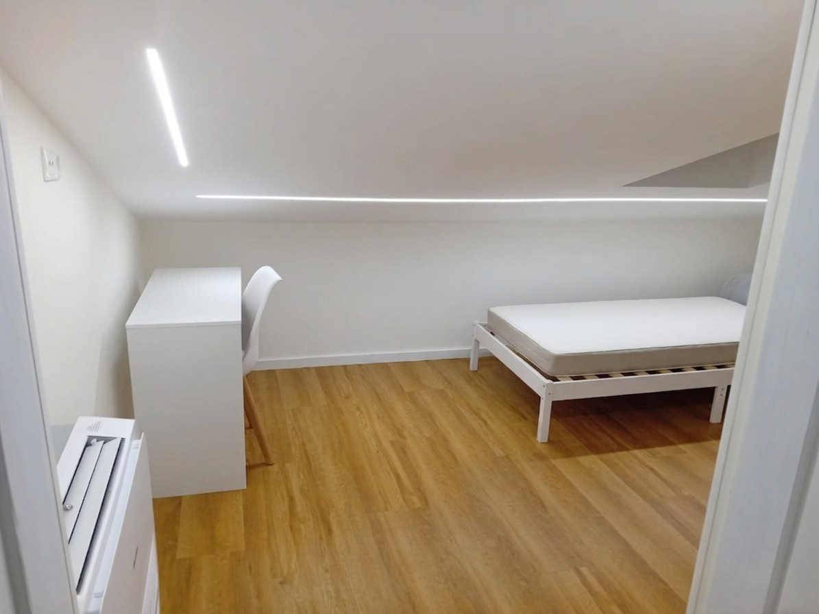 Quarto Individual Sótão